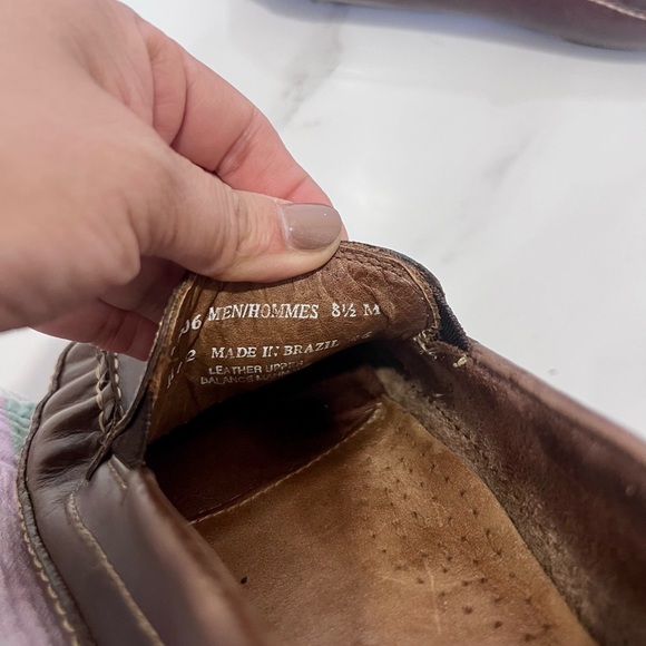 Clarks Dark Brown men's leather slip-on loafers, a driver moccasin Loafers 8.5 - Picture 2 of 8